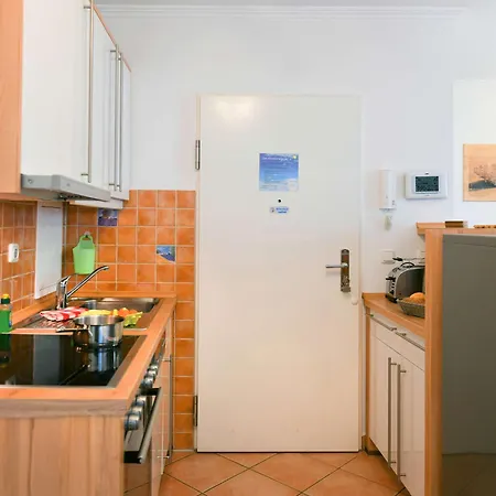 Granitz 6 アパート *