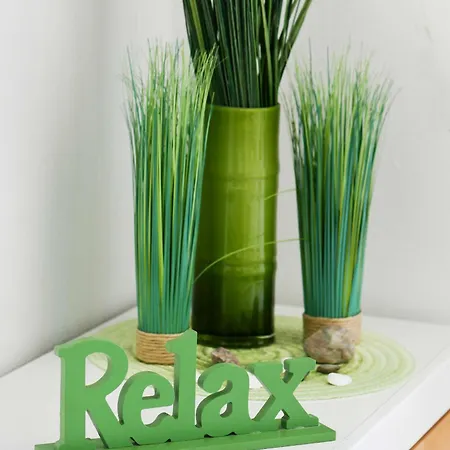 Granitz 6 アパート